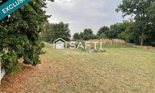 Terrain  945 m² à vendre à Le Mesnil-le-Roi (78600)