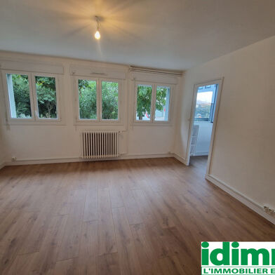 Appartement 4 pièces 120000 €