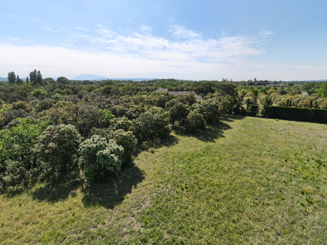 Spécial promoteurs et/ou investisseurs vends terrain à bâtir — photo du bien