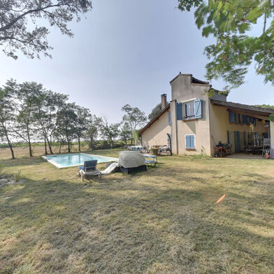 Maison 9 pièces 390000 €