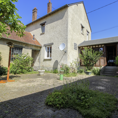 Maison 7 pièces 200000 €