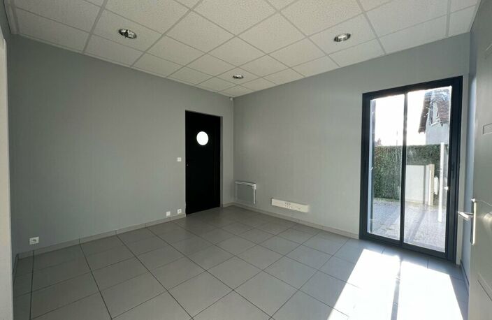 à LOUER — photo 2