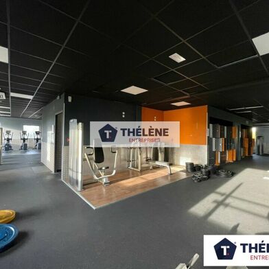 Commerce  1800000 €