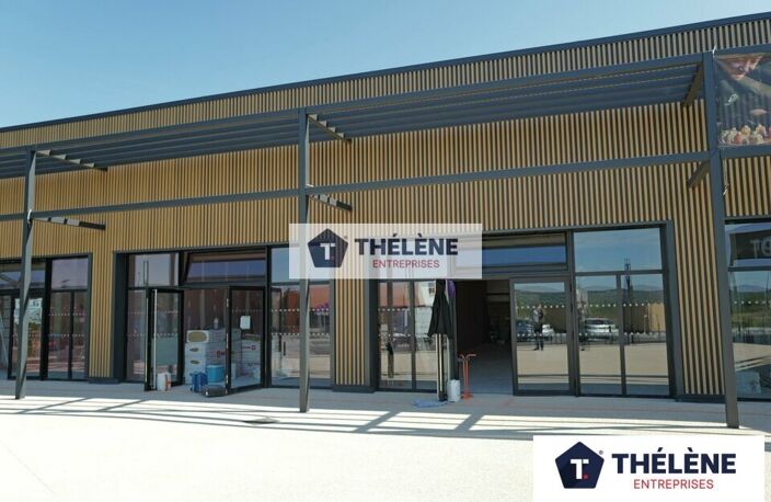 LOCAL COMMERCIAL à LOUER — photo 2