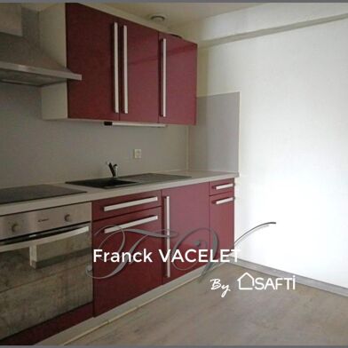 Immeuble  166000 €