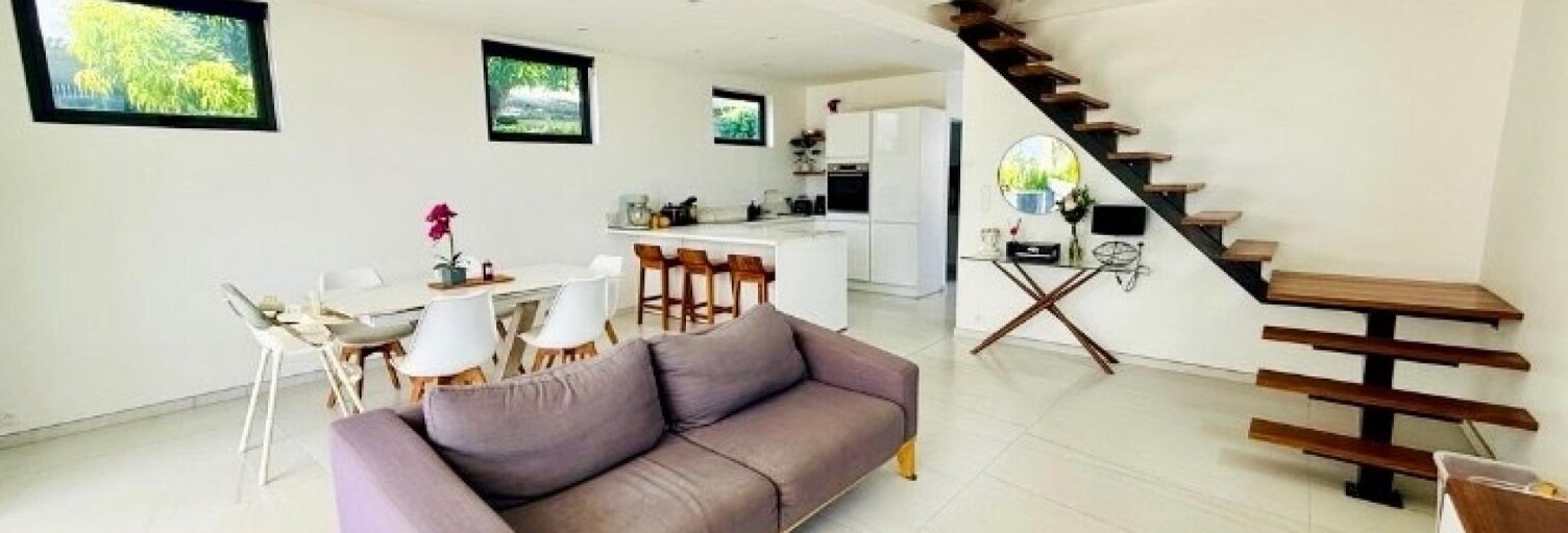 Maison 5 Pièces 130 m² à vendre à Saint-Pierre (97410)