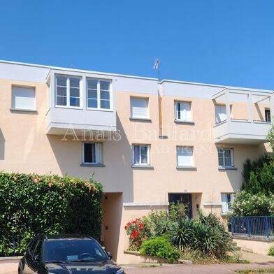 Appartement 3 pièces 245000 €