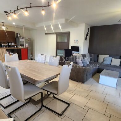 Appartement 3 pièces 245000 €