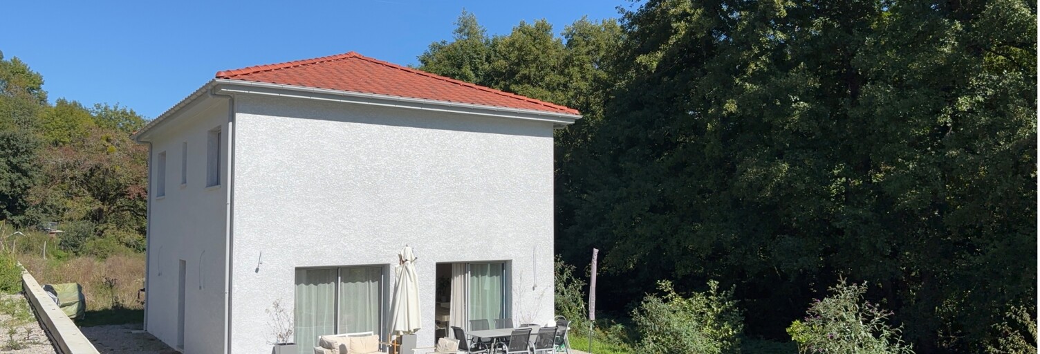 Maison 5 Pièces 129 m² à vendre à Chevry (01170)