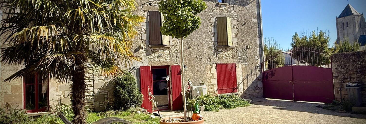 Maison 5 Pièces 125 m² à vendre à Celles-sur-Belle (79370)