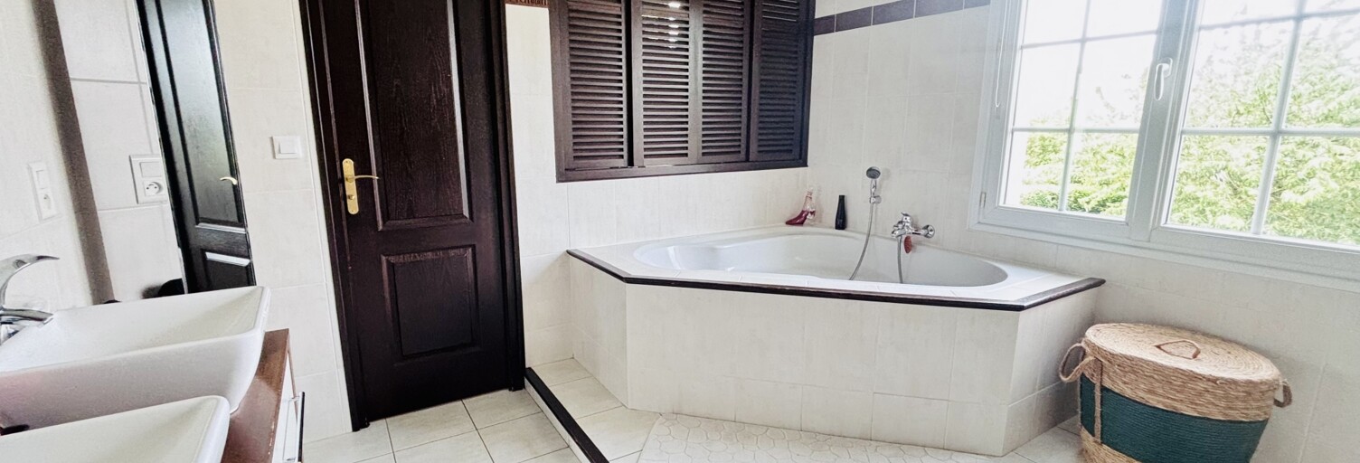 Maison 7 Pièces 197 m² à vendre à Évrecy (14210)