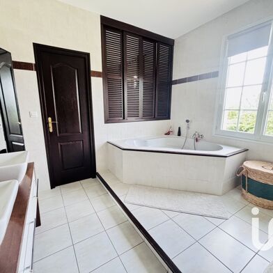 Maison 7 pièces 540000 €