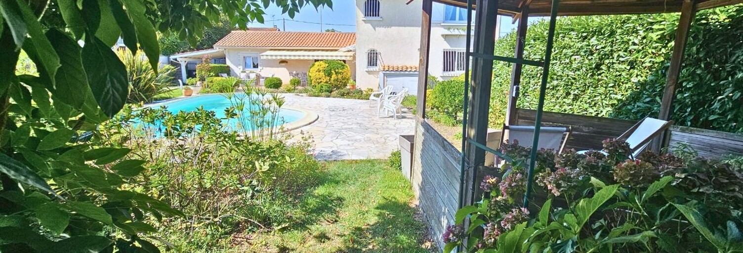 Maison 5 Pièces 136 m² à vendre à Gujan-Mestras (33470)