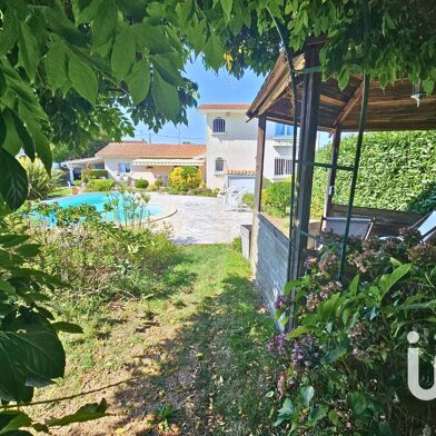 Maison 5 pièces 594000 €