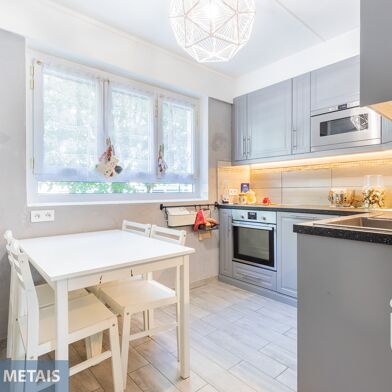 Appartement 5 pièces 219990 €