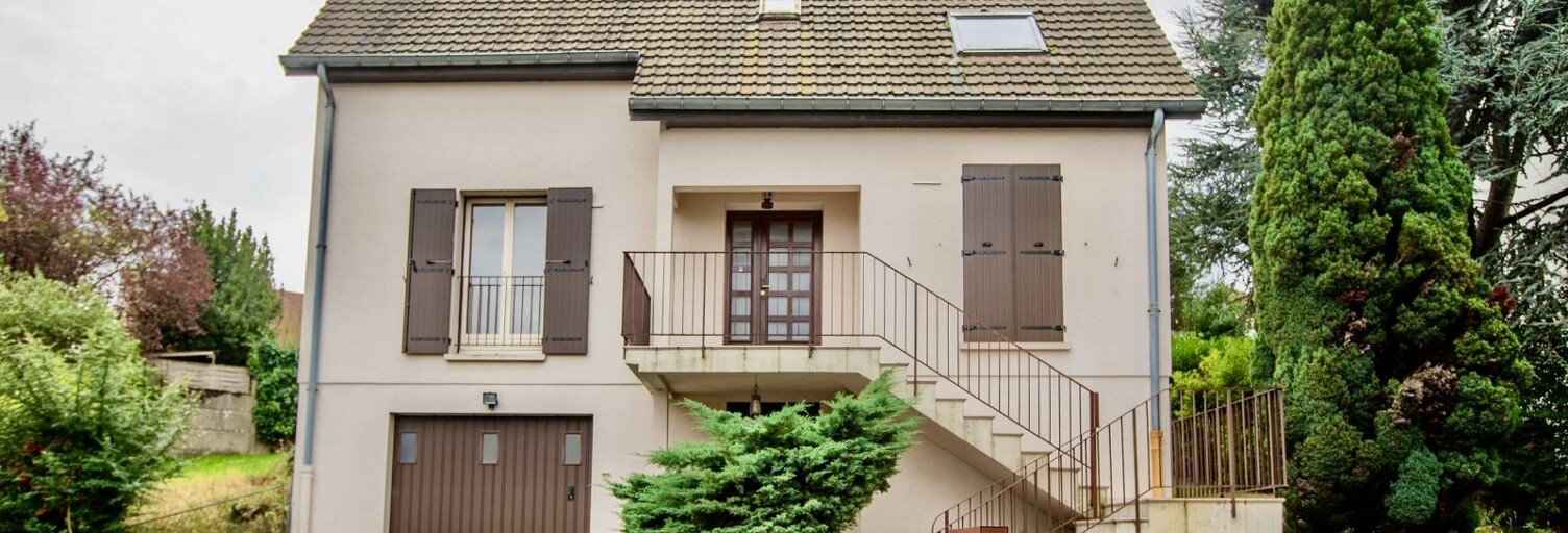 Maison 8 Pièces 152 m² à vendre à Orsay (91400)