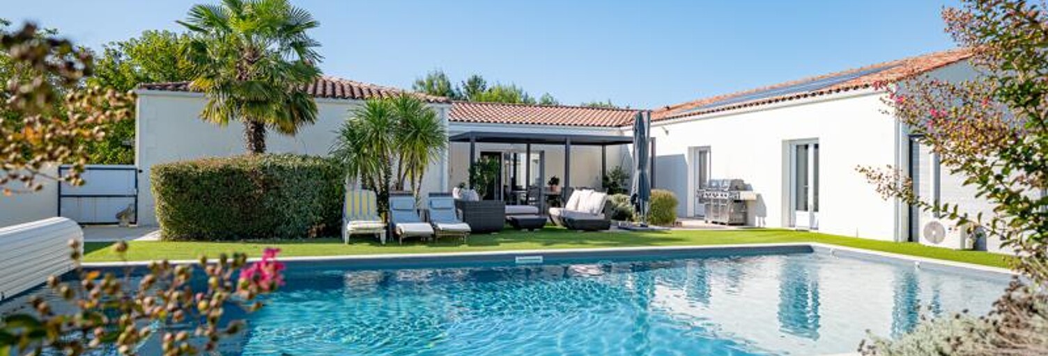 Maison 6 Pièces 241 m² à vendre à Saint-Jean-d'Angély (17400)