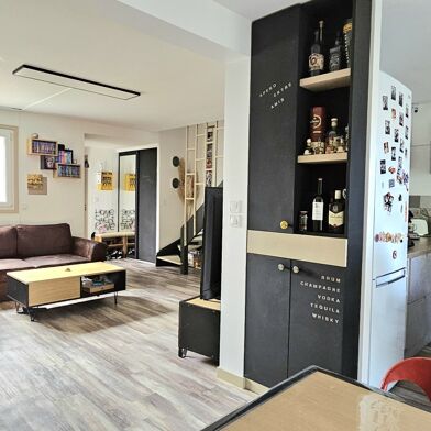 Maison 5 pièces 300000 €