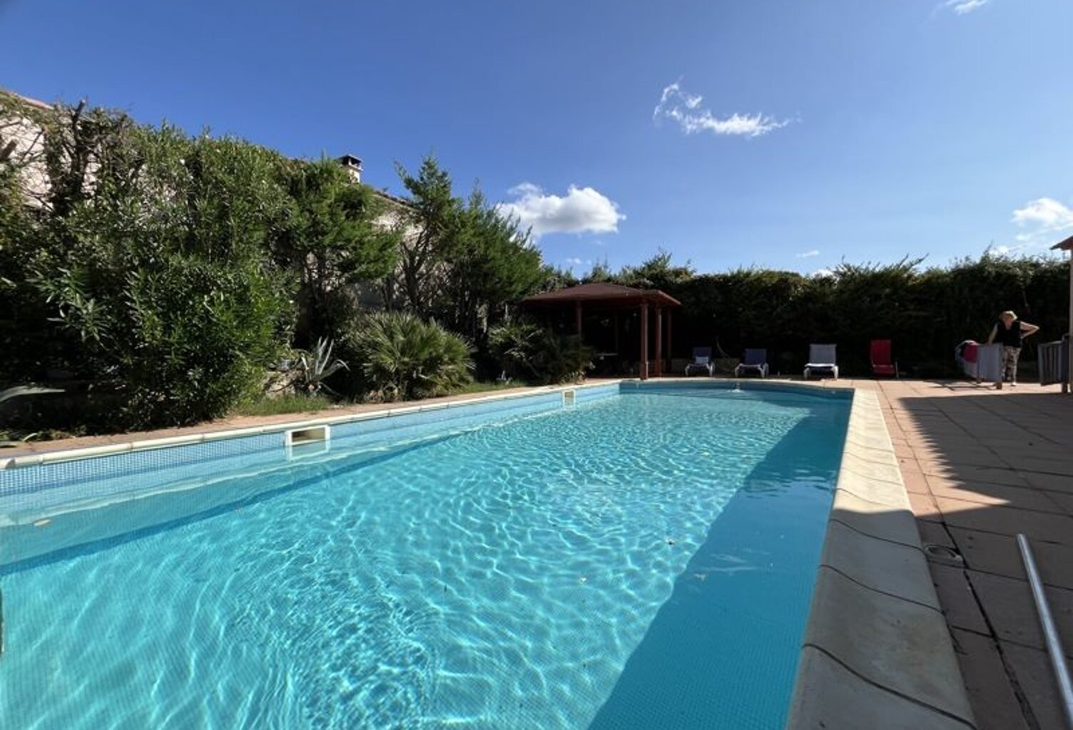 Villa de 5 pièces principales — photo 1