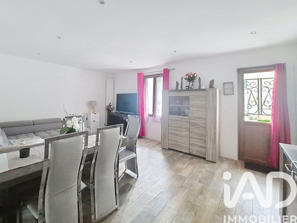 Vente Maison/villa 5 pièces - Photo 3