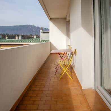 Appartement 2 pièces 216000 €