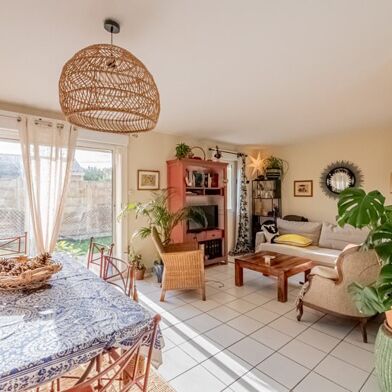 Maison 3 pièces 251904 €