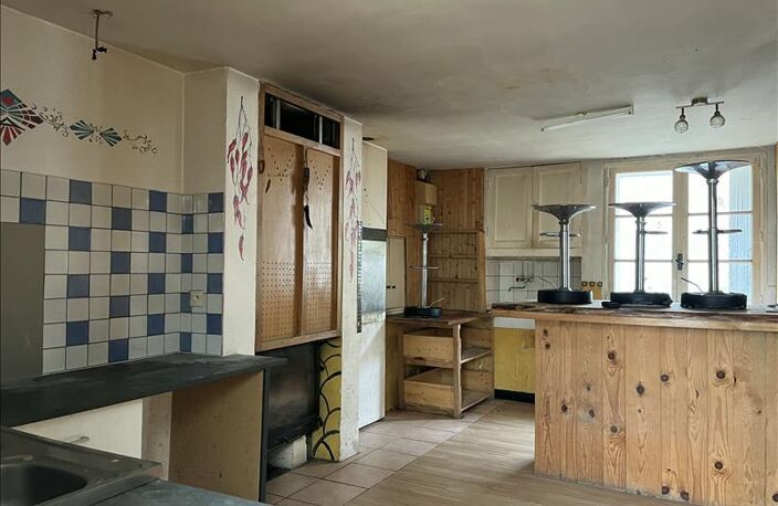 Maison en pierre de 3 pièces principales — photo 2