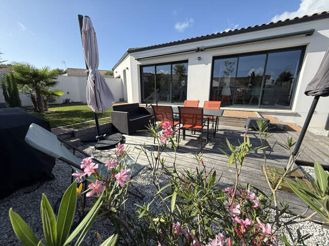 VAUX SUR MER PROCHES COMMERCES MAISON RECENTE PLAIN-PIEDS 3 — photo du bien