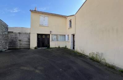 Maison de bourg de 3 pièces principales — photo du bien