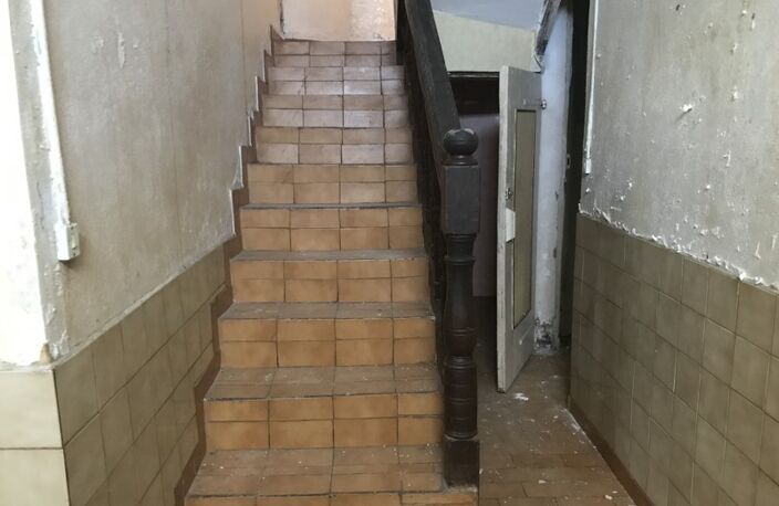 Maison de ville de 6 pièces principales — photo 3