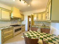 Villa familiale avec piscine et annexes — photo 4