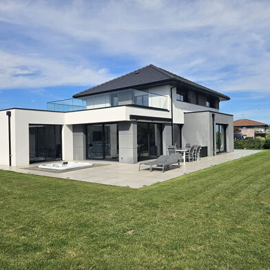 Maison 7 pièces 999000 €