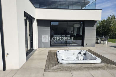 Maison 7 pièces 949000 €