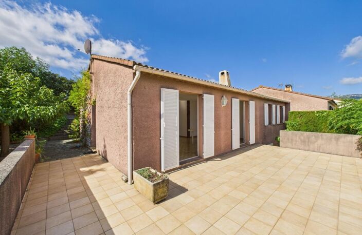 VILLA A VENDRE A CONFINA — photo 4