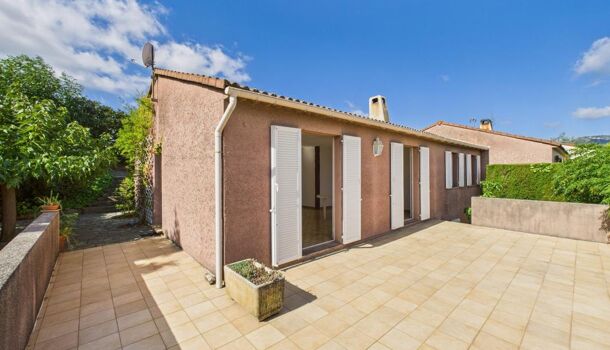 Villa / Maison 5 pièces  à vendre Afa 20167