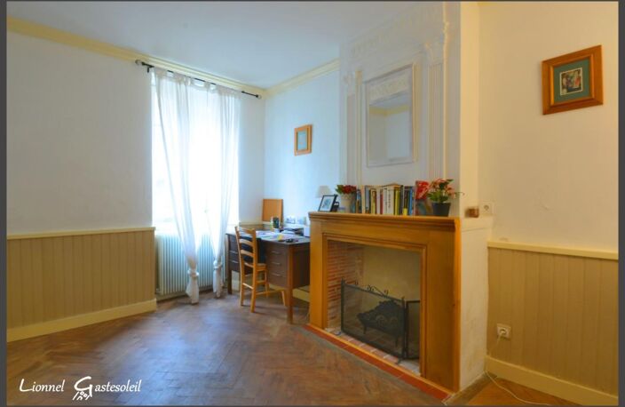 Maison à vendre 3/4 chambres à colombages au cœur de la bastide, idéale pour vivre ou investir à deux pas de la Dordogne à SAINTE FOY LA GRANDE (33) — photo 4