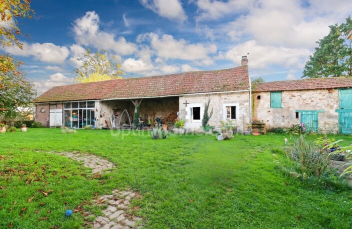 Maison en Pierre de Charme et de Caractère - 5 pièces - 2 Chambres - Dépendances - Terrain 1039 m² -  COULONGES LES HEROLLES  (86) — photo 4