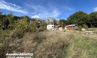 Terrain  538 m² à vendre à Saint-Jean-Saint-Nicolas (05260)