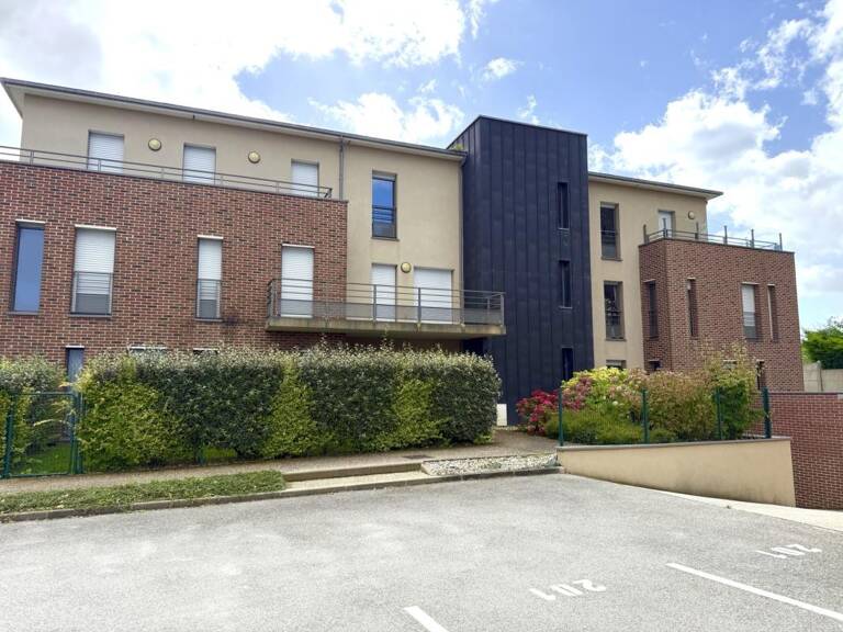 À vendre – Appartement T3 lumineux avec terrasse à Luneray, proche centre-bourg — photo 1
