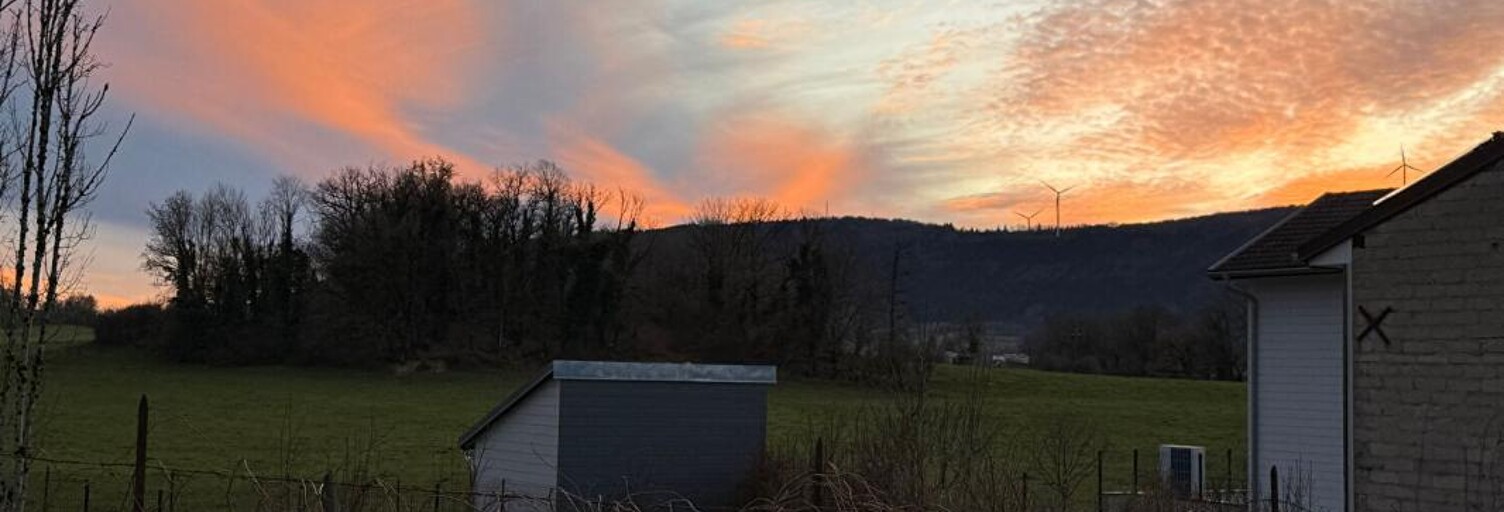 Immeuble  199 m² à vendre à Vieu-d'Izenave (01430)