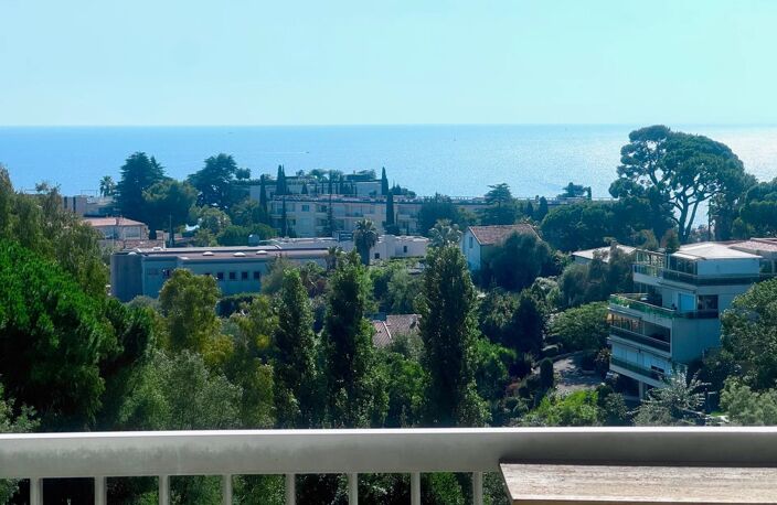 CANNES PROCHE CENTRE VUE MER PANORAMIQUE — photo 2
