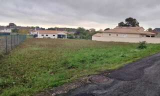 Terrain  1425 m² à vendre à Neuville-de-Poitou (86170)