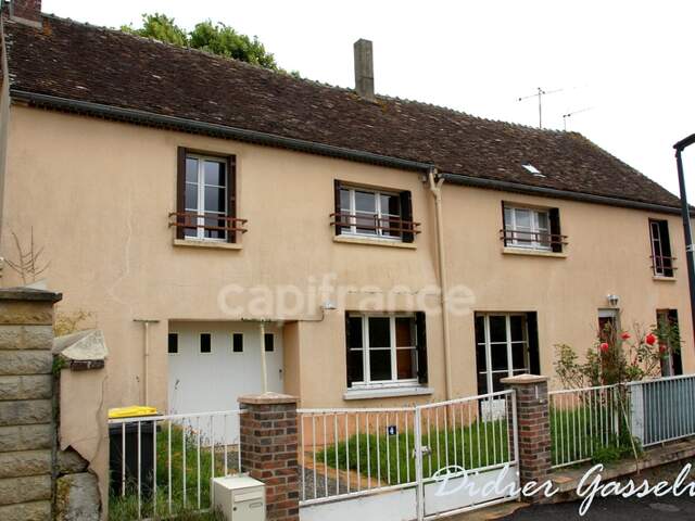 Dpt  (28), à vendre  maison de village — photo du bien