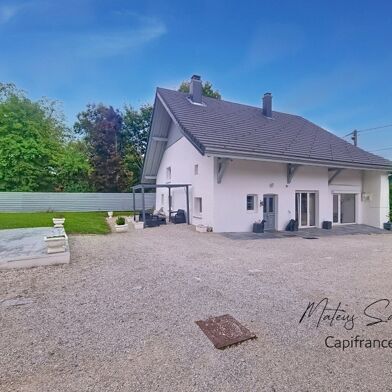 Maison 6 pièces 499000 €