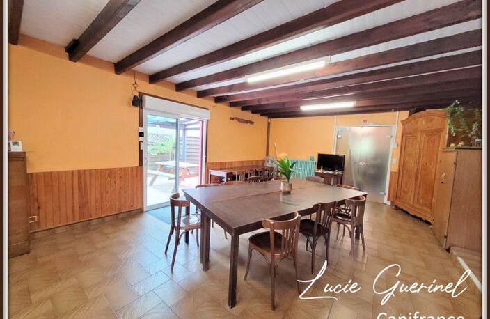 Maison à vendre à Soulvache – 195 m², 3 chambres, garage et dépendances — photo 2