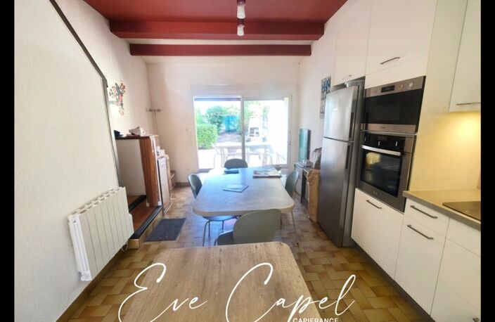 Maison à vendre 4 pièces LE CAP D'AGDE (34), Pavillon 3 chambres avec grand extérieur et double stationnement — photo 4