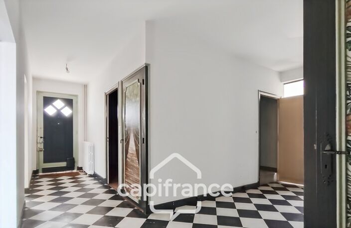 Maison à vendre 157 m² avec 5 chambres + vaste sous-sol - MONSEMPRON LIBOS (47) — photo 4