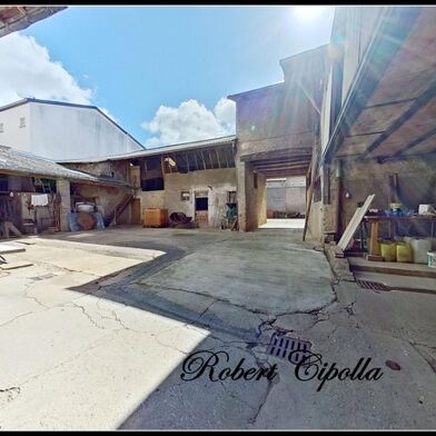 Immeuble  370000 €