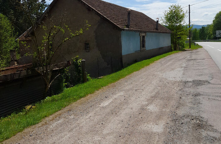 Ferme rénovée, sur 49 ares avec rivière — photo 5