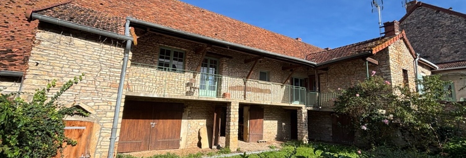 Maison 6 Pièces 159 m² à vendre à Saint-Gengoux-le-National (71460)